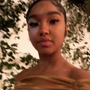 Meet your Posher, Kymari